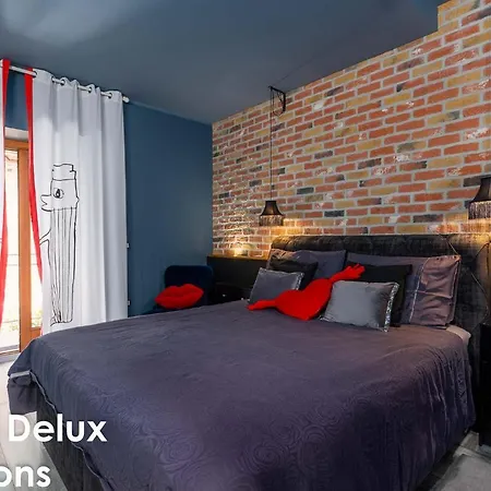 Apartment Glamour *